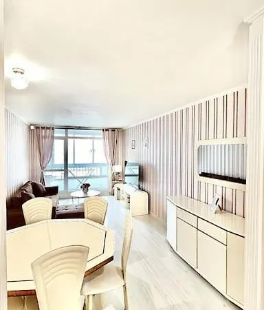 Avec Parking A 11 Min De Paris Et 15 Min De La Defense Arena Apartment *