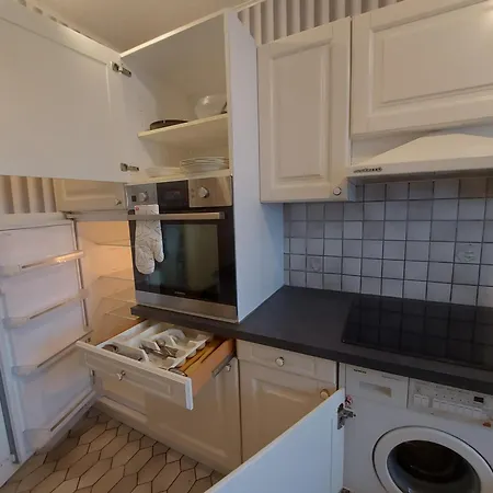 Apartment Avec Parking A 11 Min De Paris Et 15 Min De La Defense Arena Argenteuil